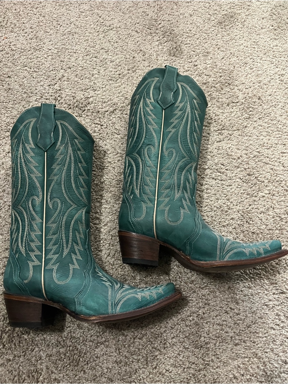 Teal Circle G Western Leather Cowboy Boots with Embroidered Detail